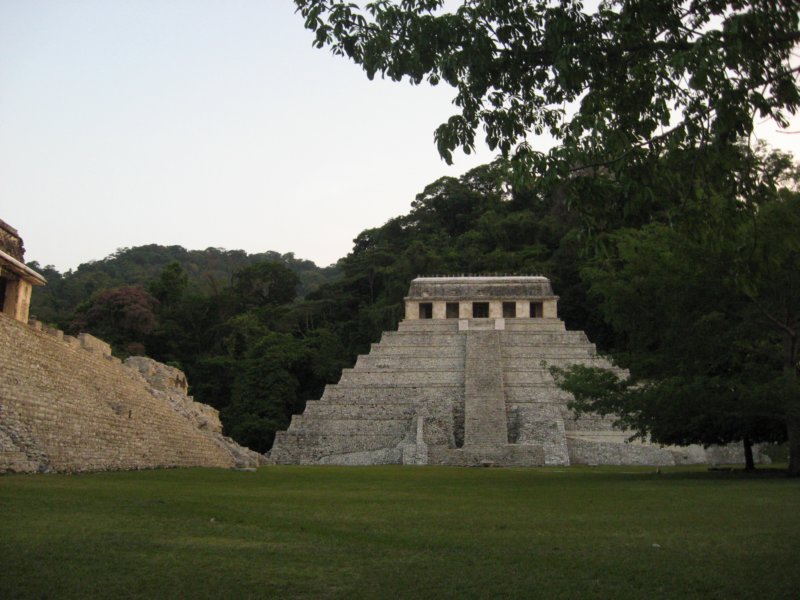 palenque390.jpg