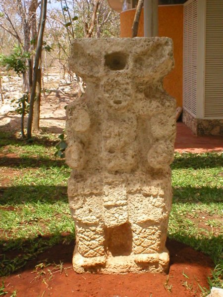 dzibilchaltunsculpturegarden2.jpg