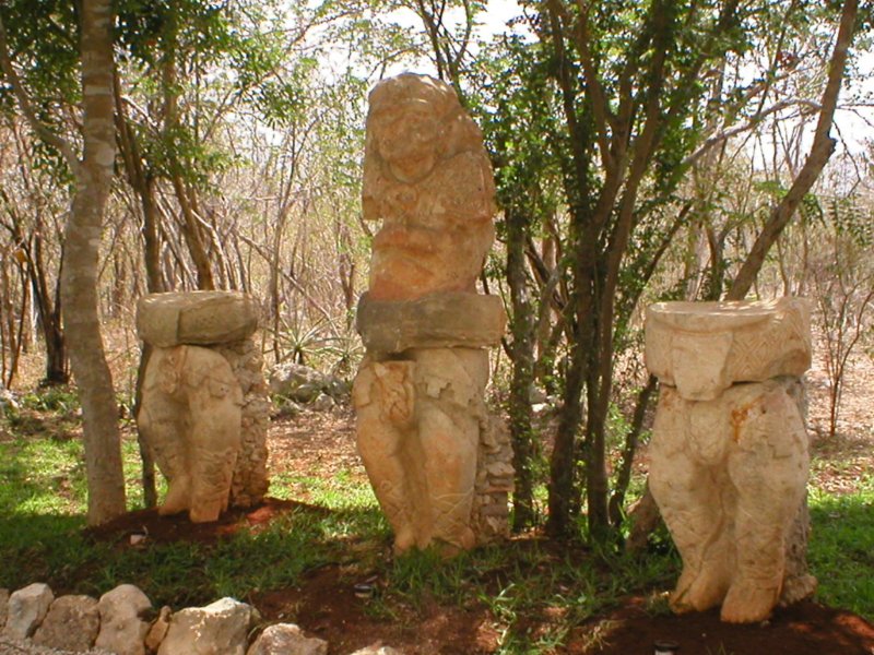 dzibilchaltunsculpturegarden7.jpg