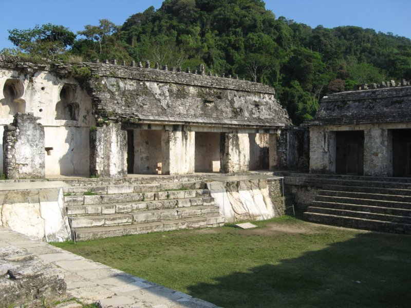 palenque140.jpg