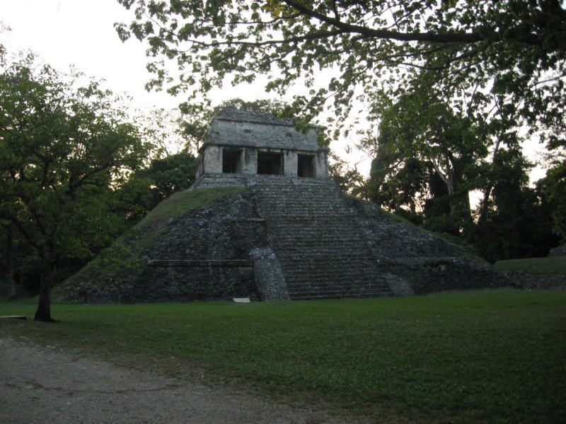 palenque359.jpg