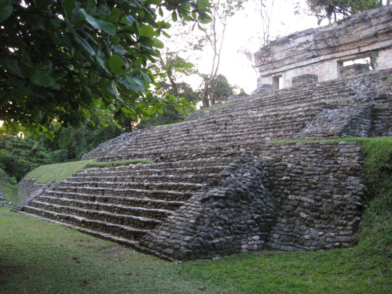 palenque372.jpg