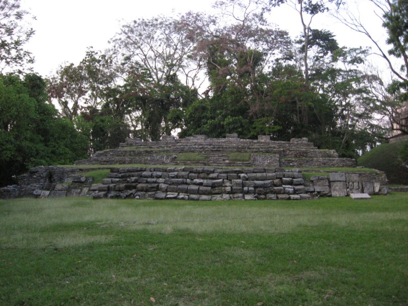 palenque384.jpg